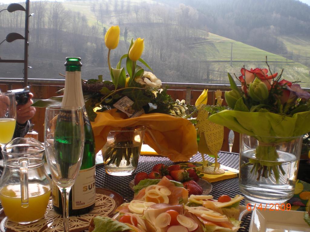 Gaestehaus Und Ferienwohnung Baechle Bad Peterstal-Griesbach Luaran gambar